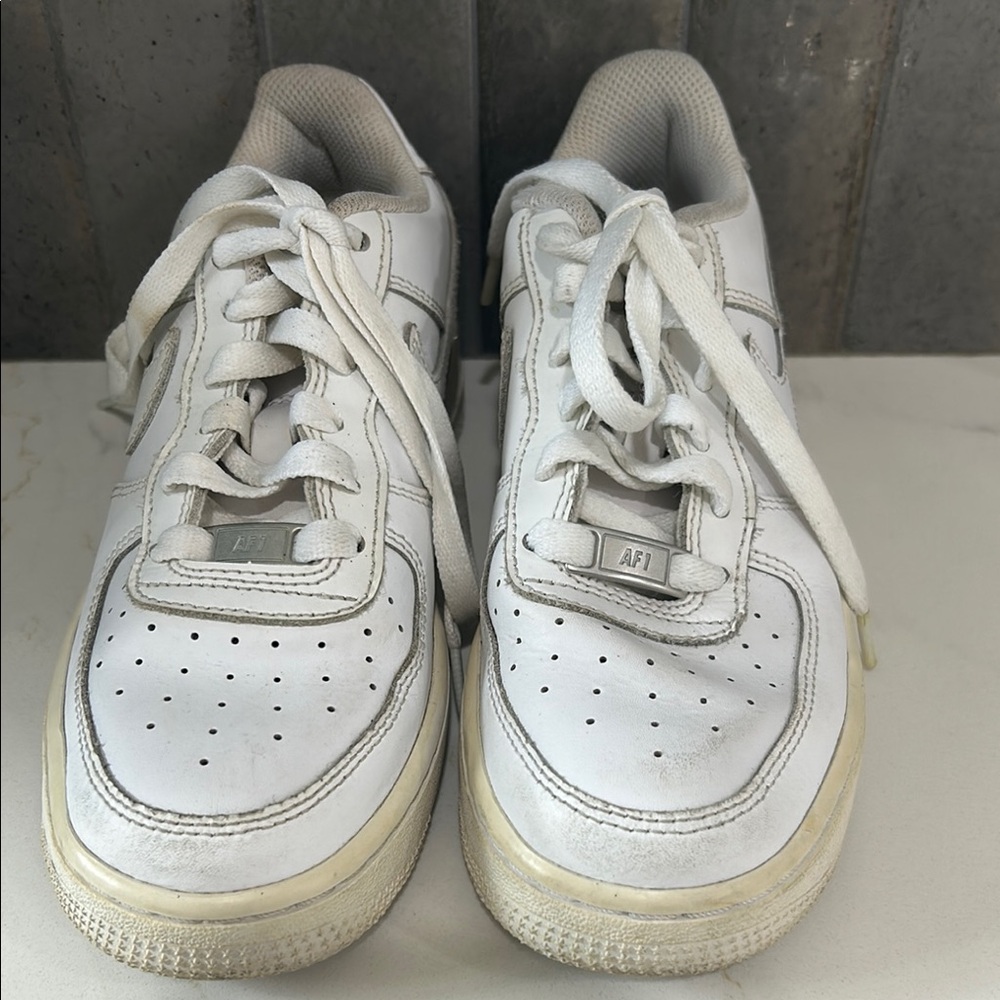 🚫SOLD🚫Air Force 1 (Kids 4Y)